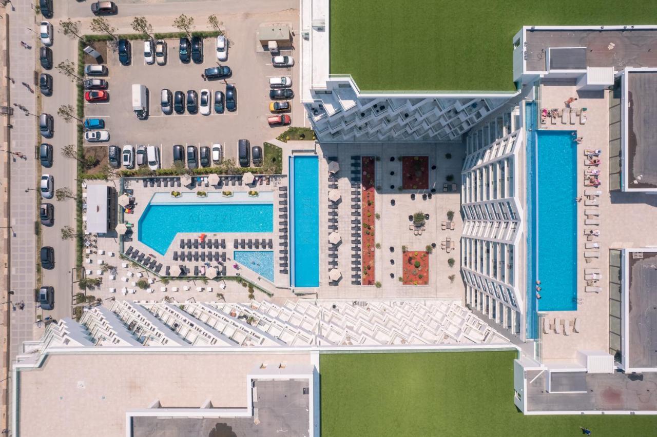 Royale Sundance 224 Infinity Beach Pool & Spa Mamaia Nord Năvodari Exteriör bild